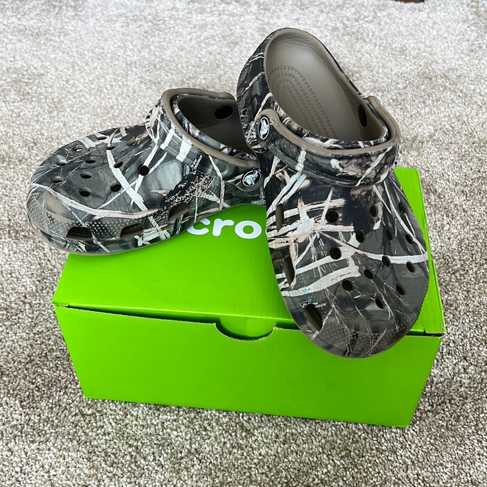 Camo Crocs W 7 M 5